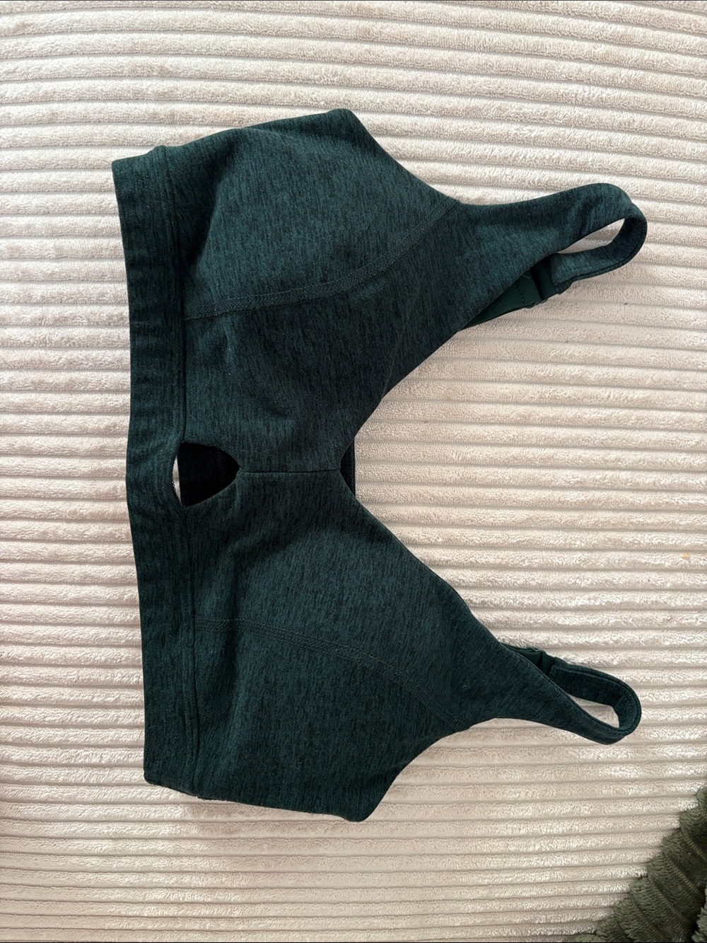 BeyondYoga Sports Bra with Cut Out, Size Small - Picture 2 of 4